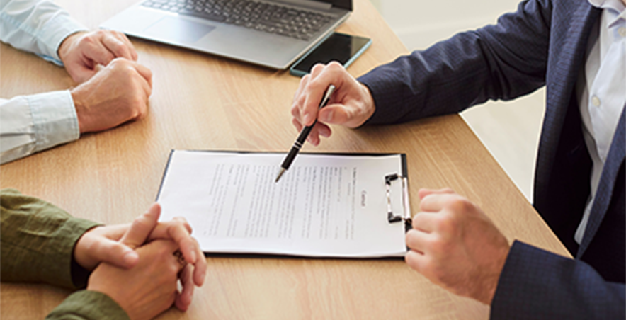 無料査定の打ち合わせ写真